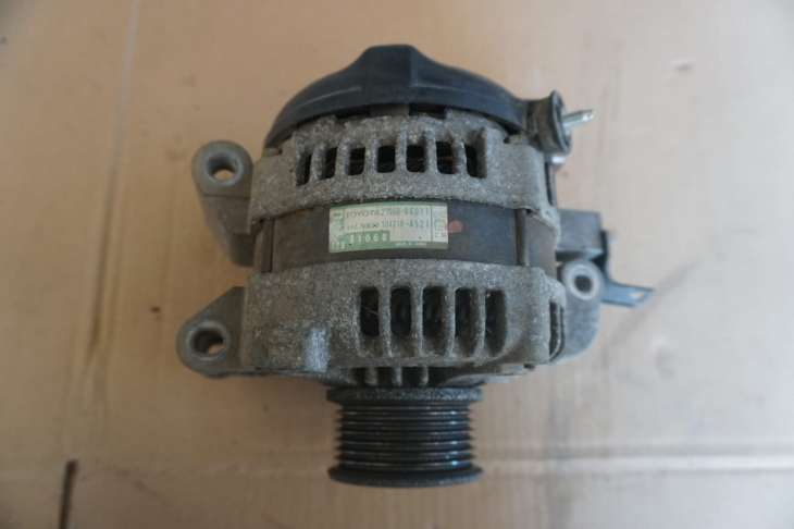 Toyota Verso Alternator 27060-0g011 2.0diesel 2011rok