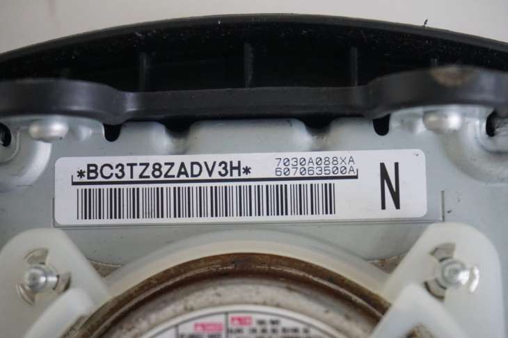 Mitsubishi Outlander II Poduszka Powietrzna Kierownicy 7030a088 - obrazek 3