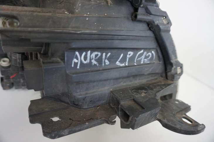Toyota Auris I Lampa Lewa Przednia 81150-02470 - obrazek 5