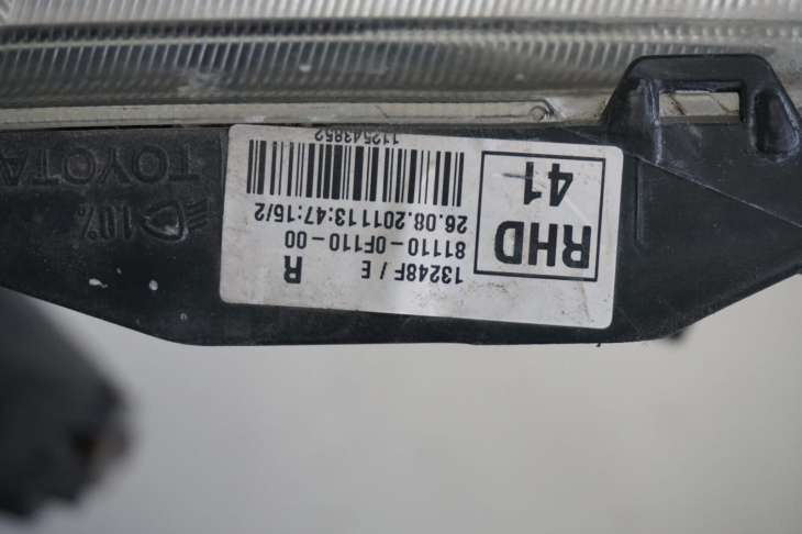 Toyota Verso Lampa Prawa Przednia 81110-0f010 ; 811300F110 - obrazek 6