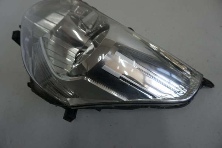 Toyota Verso Lampa Lewa Przednia 81150-0f110 ; 811700F110 - obrazek 2