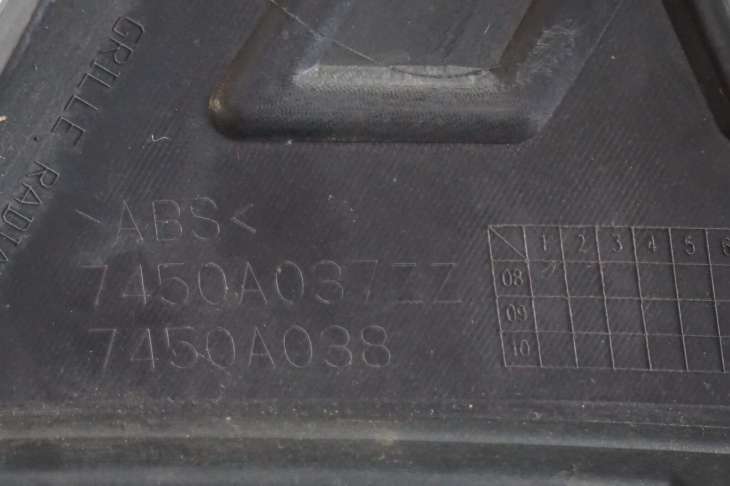 Mitsubishi Outlander II Grill Atrapa 7450a037zz 7450a038 Kolor: T65 Nr.319 - obrazek 8