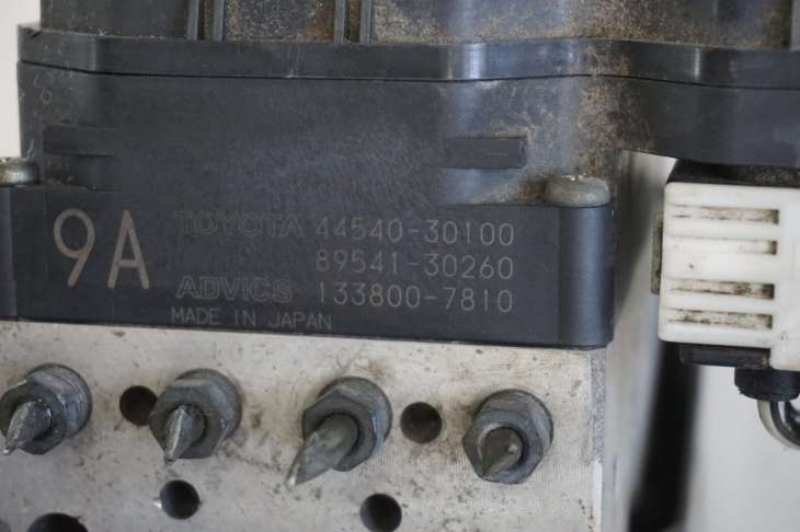Lexus Gs300 II S19 Pompa Sterownik Abs 44540-30100 ; 89541-30260 ; 133800-7810 - obrazek 4