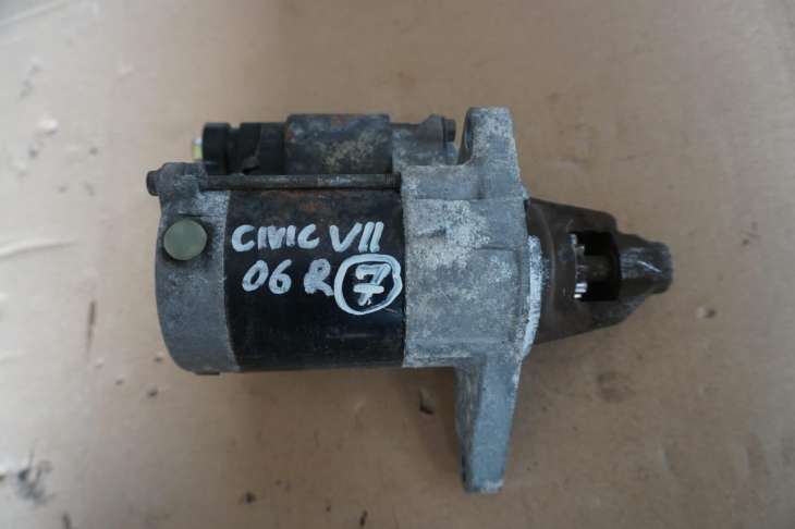 Honda CIVIc VII Rozrusznik 228000-9580