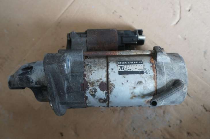 Honda CIVIc IX Rozrusznik 428000-8210 2.2 Diesel - obrazek 2