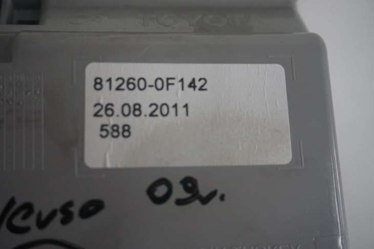 Toyota Verso Lampka Oświetlenie Kabiny 81260-0f120 2009rok - obrazek 4