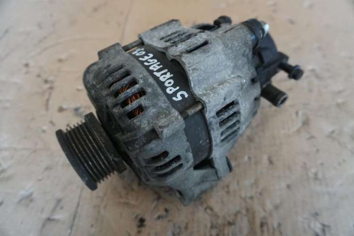 Kia Sportage II Lift Alternator 37300-27013 2010rok