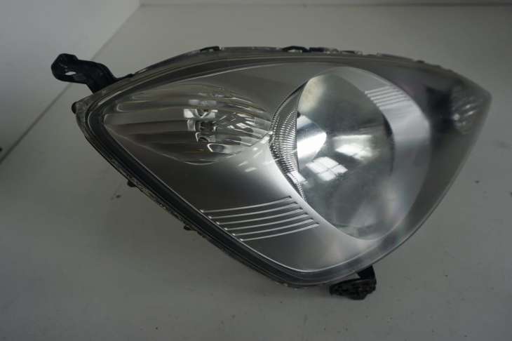 Honda Jazz III Lampa Przednia Prawa Nr.17 - obrazek 3