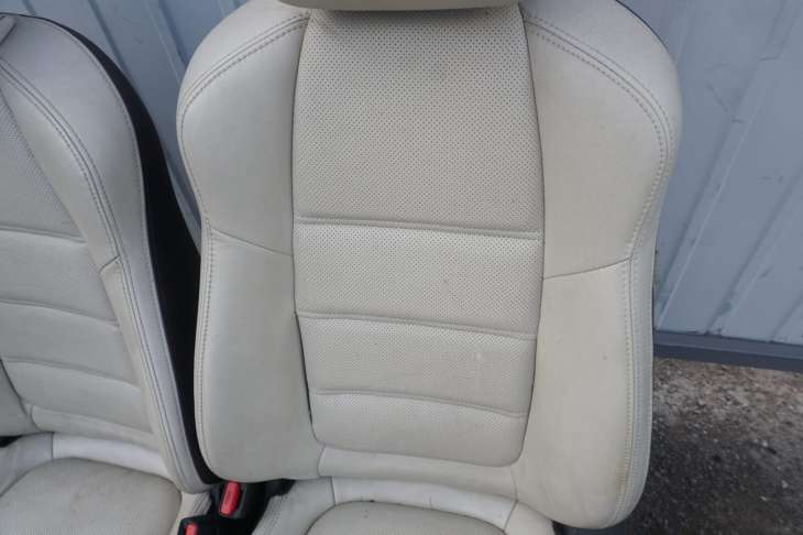 Mazda 6 Gj Sport Sedan Fotele Kanapa Skóra 2015rok Jasna Skóra Biała mazda 6 Gj Sport Sedan Fotele Kanapa Skóra 2015rok Jasna Skora Biala - obrazek 4