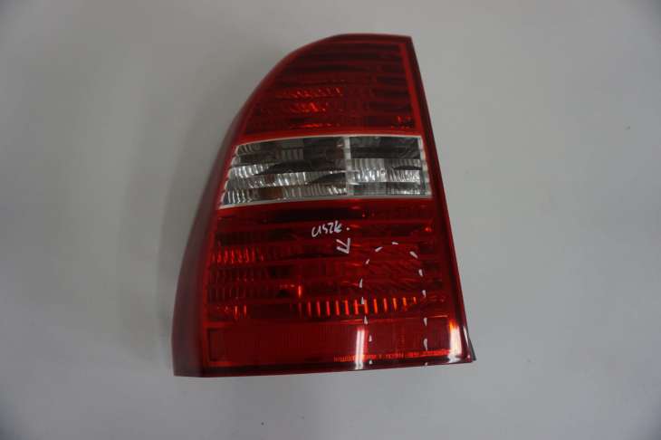 Kia Sportage II Lampa Tylna Lewa 92401-03000 Nr.70