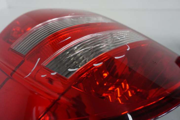 KIA CEED I SW KOMBI LAMPA LEWA TYLNA TYL NR.77 ANGIELSKA - obrazek 3