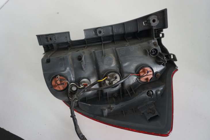 KIA CEED I SW KOMBI LAMPA LEWA TYLNA TYL NR.77 ANGIELSKA - obrazek 7