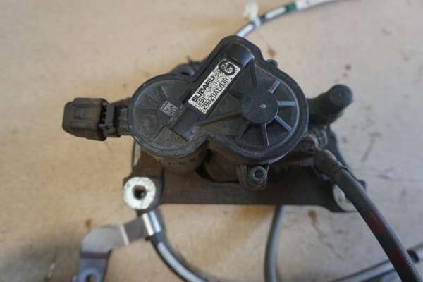 SUBARU LEVORG ZACISK TYLNY LEWY LINKA HAMULCOWA 26620AL030 26018VA010 - obrazek 4