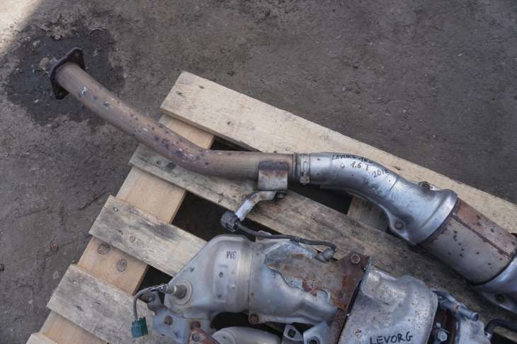 SUBARU LEVORG KOLEKTOR WYDECHOWY KATALIZATOR FCA76/SK TURBOSPRĘŻARKA 14411AA930 - obrazek 3