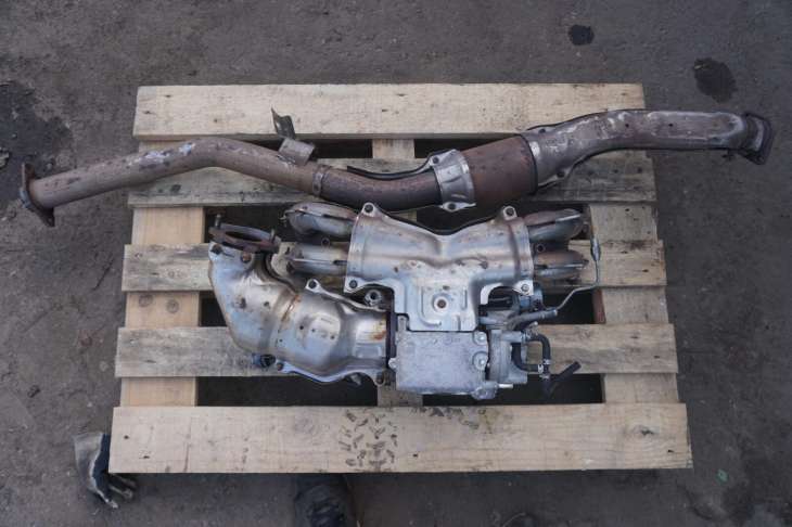 SUBARU LEVORG KOLEKTOR WYDECHOWY KATALIZATOR FCA76/SK TURBOSPRĘŻARKA 14411AA930 - obrazek 5