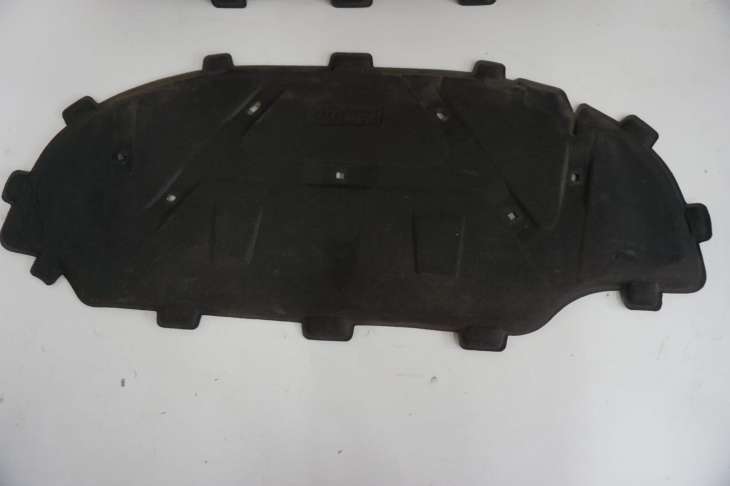 AUDI A3 8P LIFT WYGLUSZENIE WYCISZENIE MASKI PODBITKA 8P0863825L NR.