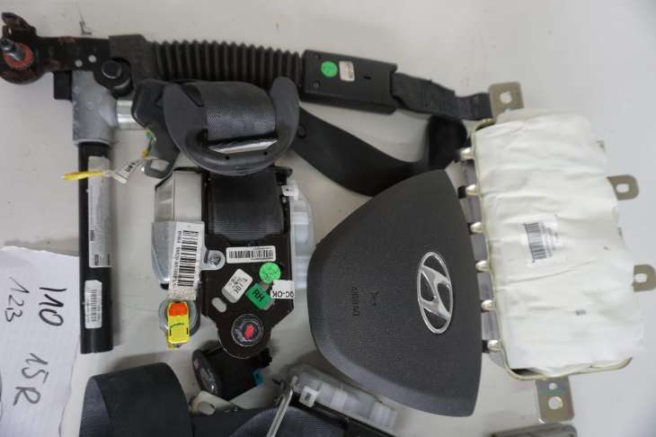 HYUNDAI I10 2015R 1.2 BENZYNA PODUSZKI POWIETRZNE ZESTAW AIRBAG PASY 95910-B9250 - obrazek 2