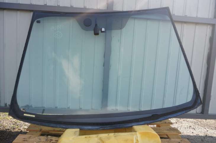TOYOTA PRIUS III XW30 2009-2015R 1.8B HYBRYDA SZYBA CZOLOWA 5610147920 - obrazek 4