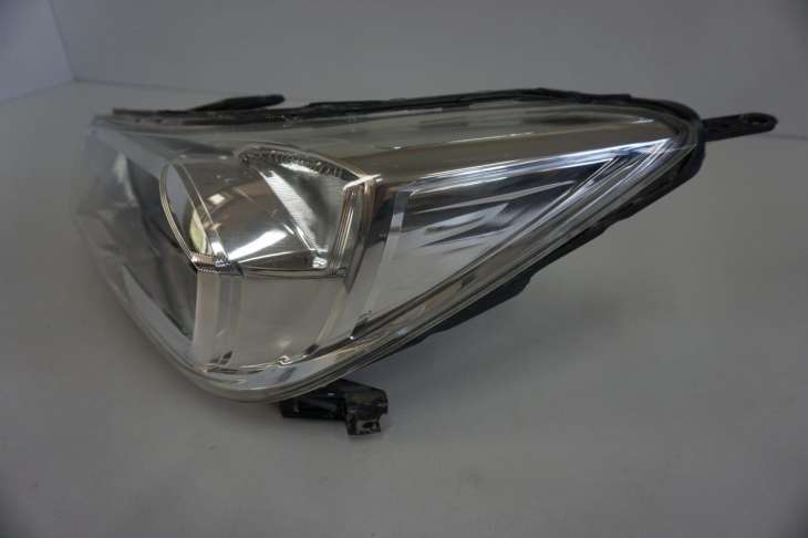 SUBARU FORESTER SJ IV LAMPA LEWA PRZEDNIA UK 2014rok - obrazek 3