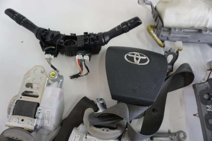 TOYOTA PRIUS III XW30 PODUSZKI POWIETRZNE AIRBAG 2010rok - obrazek 4