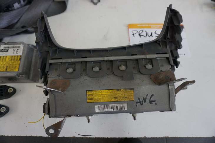 TOYOTA PRIUS III XW30 PODUSZKI POWIETRZNE AIRBAG 2010rok - obrazek 5