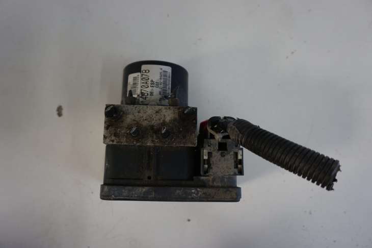 MITSUBISHI GRANDIS POMPA ABS STEROWNIK 4670A078 06.2102-0925.4 NR70 - obrazek 2