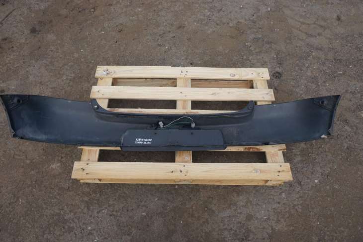 TOYOTA YARIS I ZDERZAK TYLNY 52159-52030 - obrazek 3