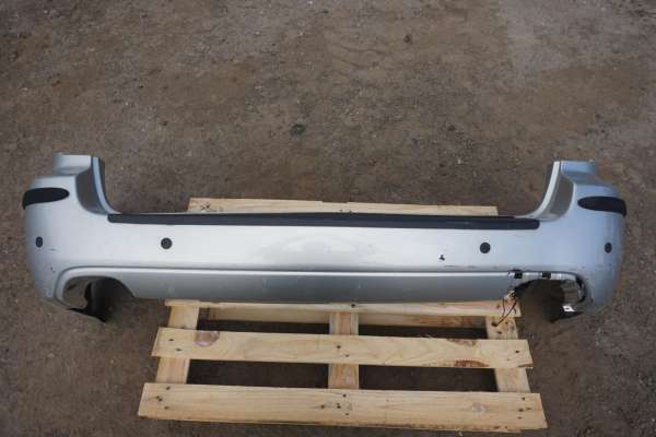 SUBARU LEGACY IV ZDERZAK TYLNY 57704AG070 SREBRNY