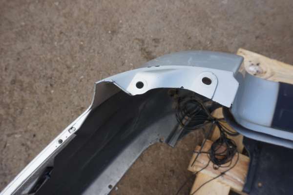 SUBARU LEGACY IV ZDERZAK TYLNY 57704AG070 SREBRNY - obrazek 13