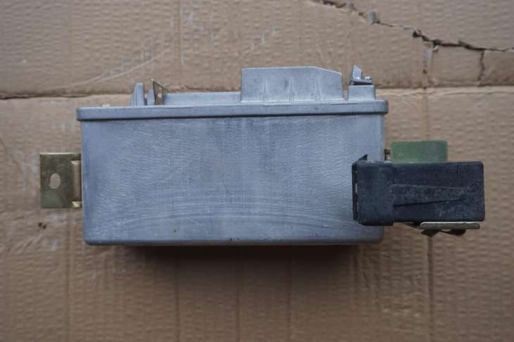 DAEWOO MUSSO STEROWNIK ABS 0265103073 2,9DIESEL - obrazek 2