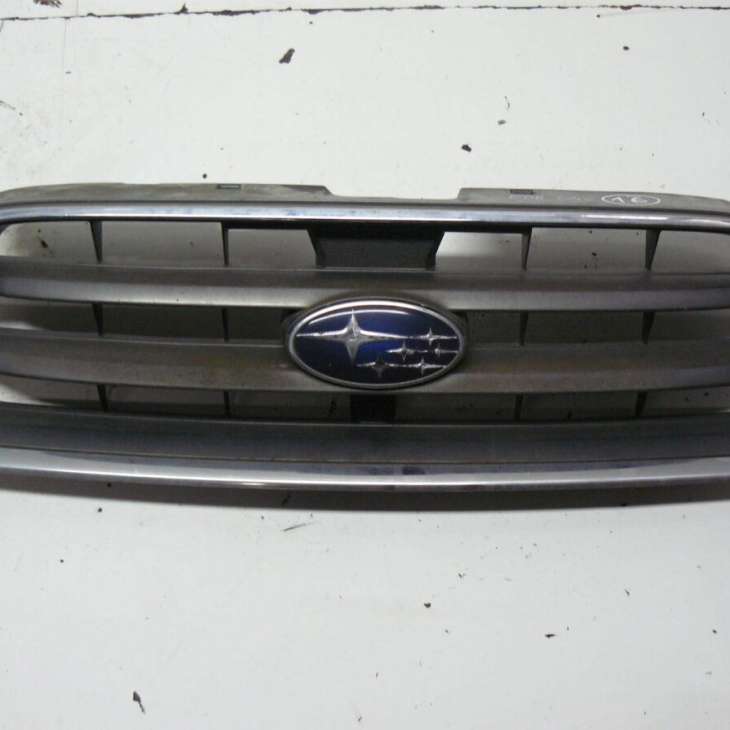 Subaru Forester Sg 2004r Atrapa Grill