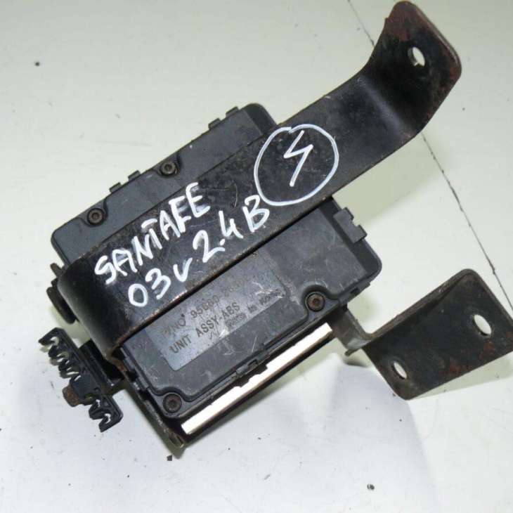 Hyundai Santa Fe 2003r 2.4b Pompa Abs 58900-26150