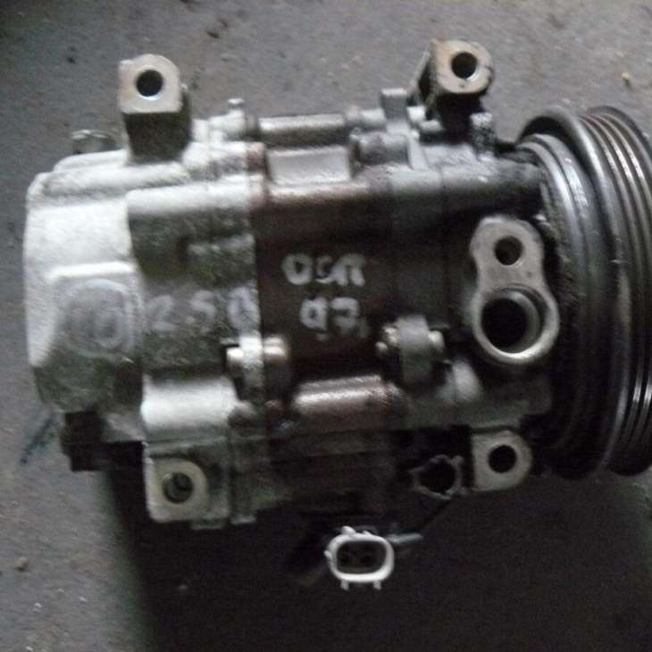 Subaru Outback 1997r 2.5b Sprężarka 442500-4512