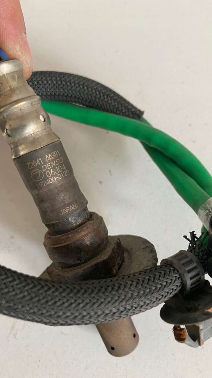 Subaru Forester II Sonda OEM 22641aa381 Bosch A24 - obrazek 2