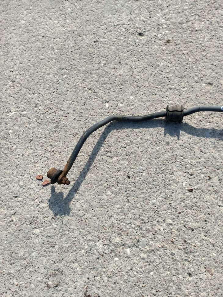 Honda CIVIc VIII 07r – Drążek Stabilizatora Tył - obrazek 3