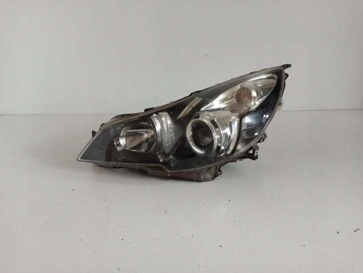 Subaru Legacy V 2010r Lampa Lewa Przód Xenon