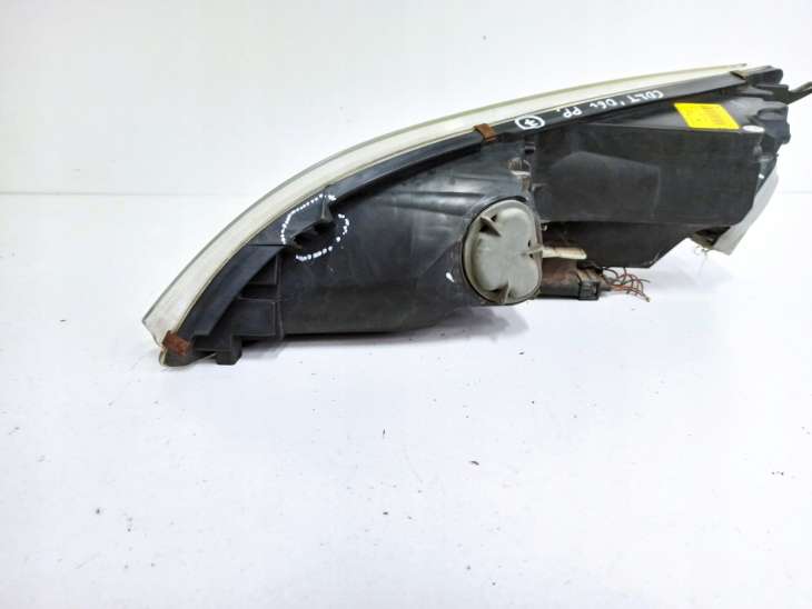Mitsubishi Colt VI (Z30) 06r OEM Lampa Prawa Przód - obrazek 3