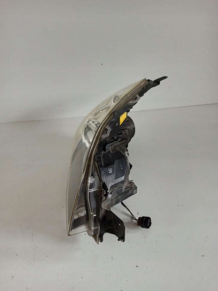 Subaru Legacy V 2010r OEM Lampa Prawa Przód Xenon - obrazek 7