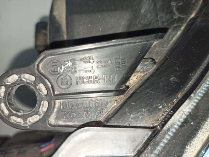 Subaru Legacy V 2010r OEM Lampa Prawa Przód Xenon - obrazek 10