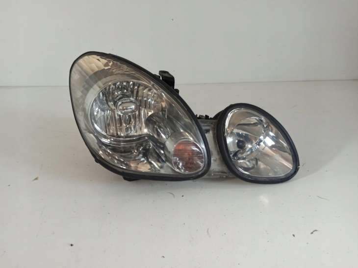 Lexus Gs300 99r Lampa Prawa Przód Xenon Uk