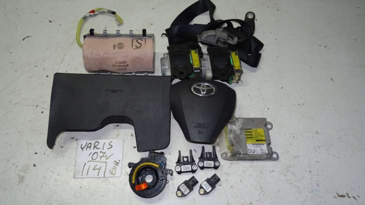 Toyota Yaris II 07r Airbag Komplet 89170-0d218
