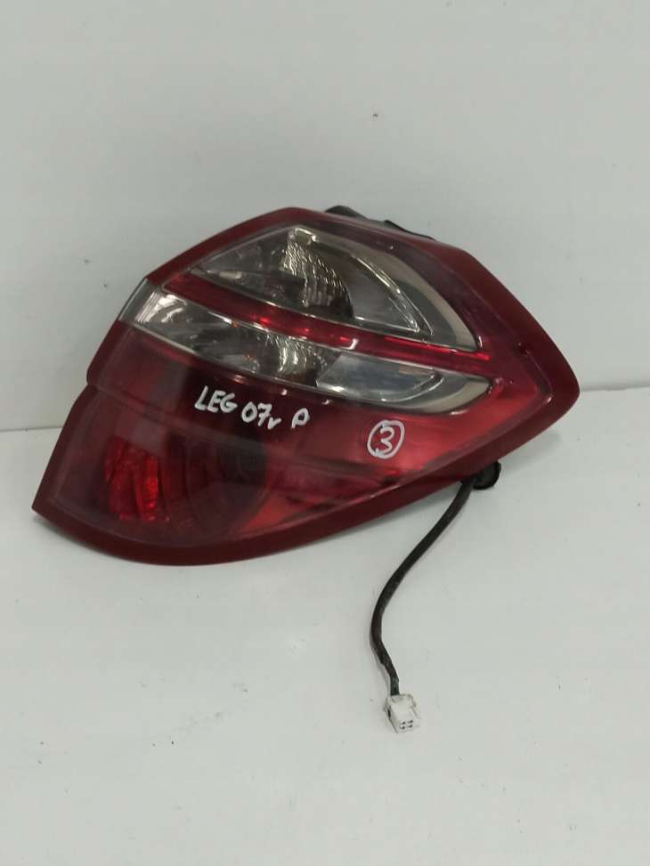 Subaru Legacy IV 07r Lift Lampa Tylna Prawa Uk