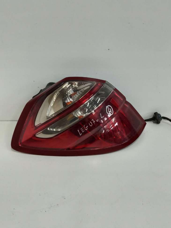 Subaru Legacy IV 07r Lift Lampa Tylna Lewa Uk