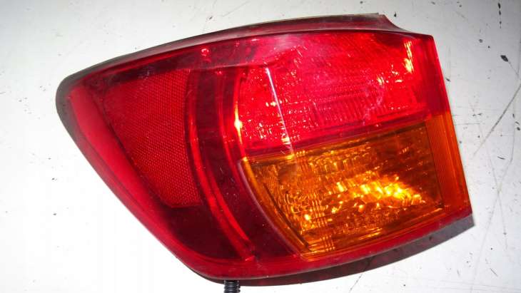 Lexus Is220 Is250 2007r Lampa Tylna Lewa OEM