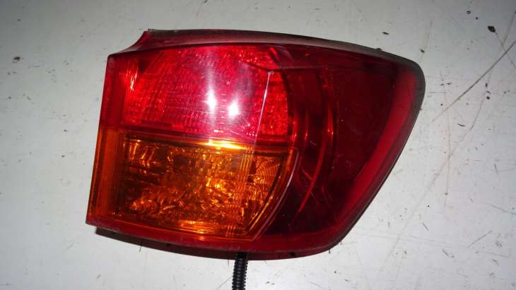 Lexus Is220 Is250 2007r Lampa Tylna Prawa OEM