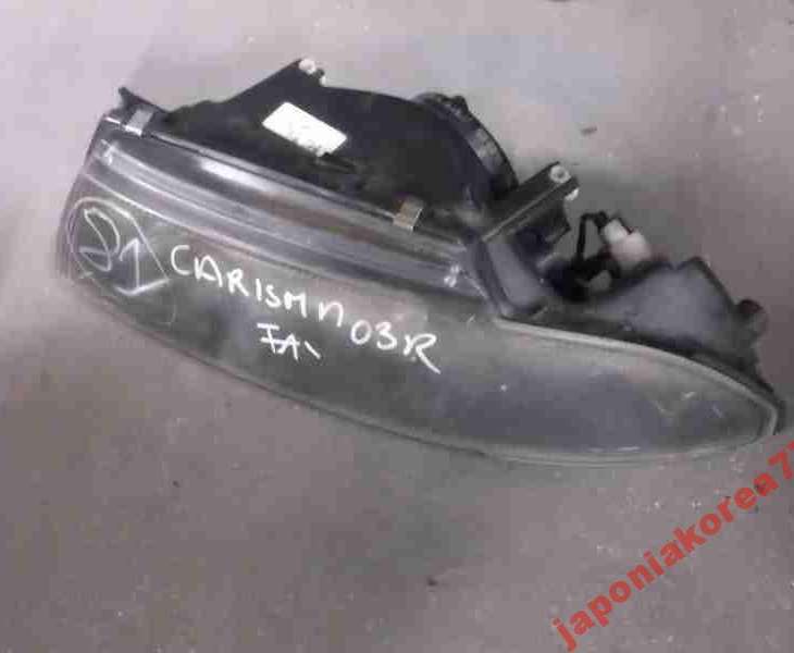 Mitsubishi Carisma 2002r Lampa Lewa Przednia
