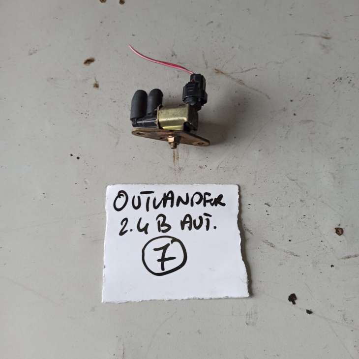 Mitsubishi Outlander I 04r 2,4b Aut. Zawór Podciśnienia Mr507781