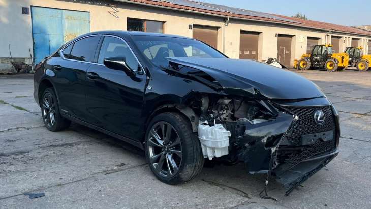 LEXUS ES 300H Z10 - obrazek 4