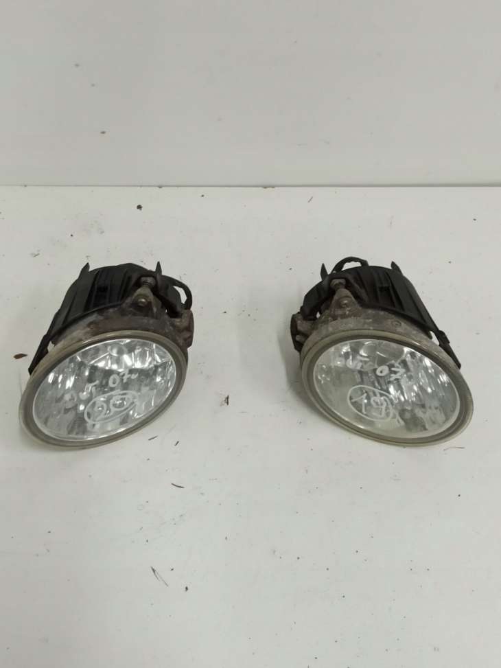 Subaru Outback III 07r Halogen Przód Prawy Lewy