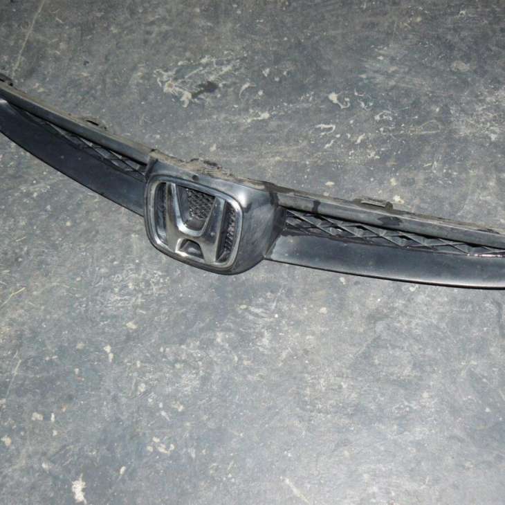 Honda Jazz 2005 2006r Atrapa Grill Zderzak Przód